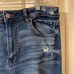American Eagle Super High Rise Jegging